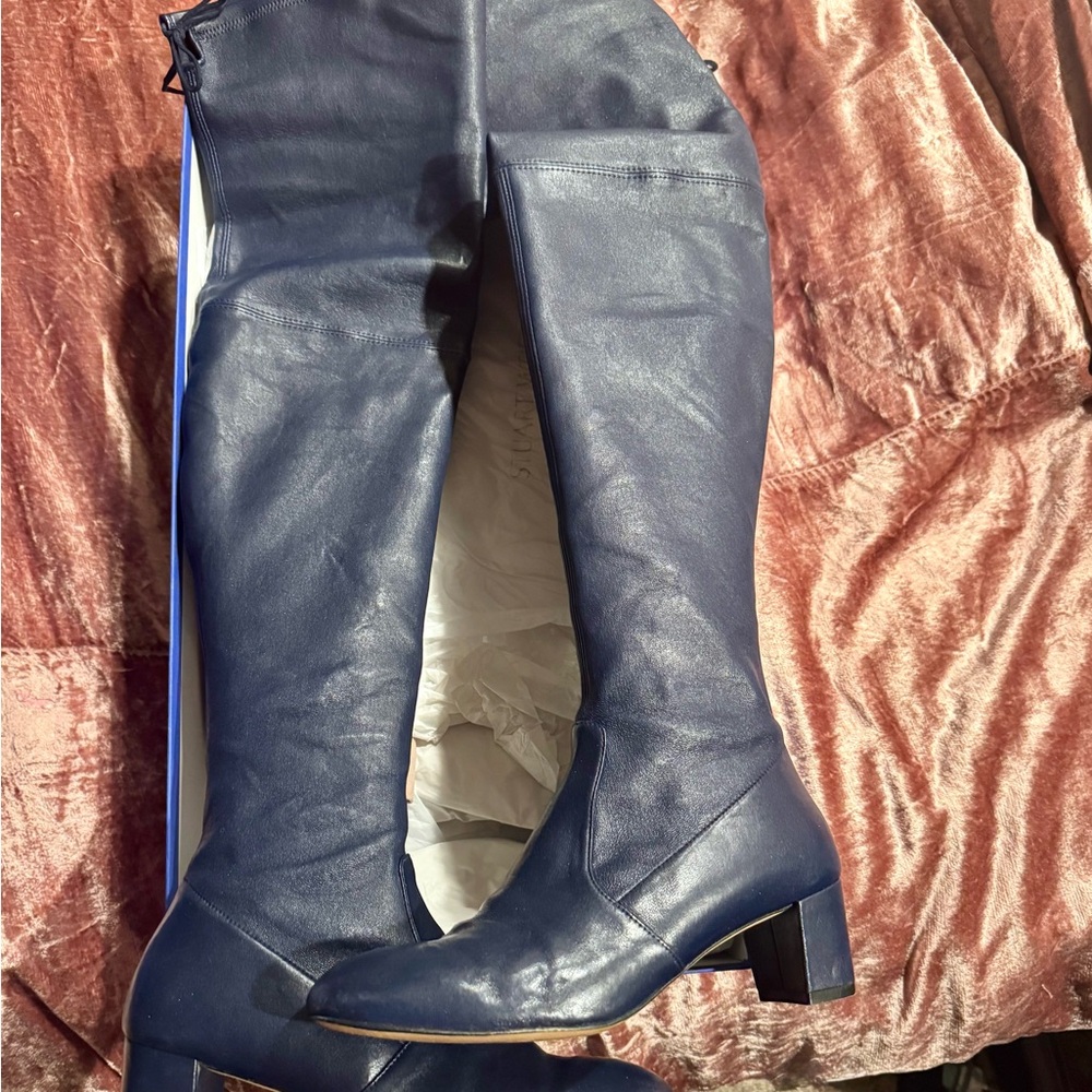 Stuart Weitzman Navy Blue Knee High Leather Boots size 9 with box